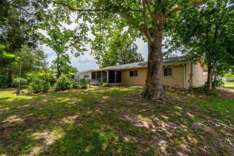 House in Ocala, Florida 2 bedrooms, 111.11 sq.m. № 2109696 - photo 20