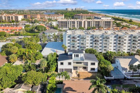 Villa ou maison à vendre à Boca Raton, Floride: 6 chambres, 447.23 m2 № 2439182 - photo 6
