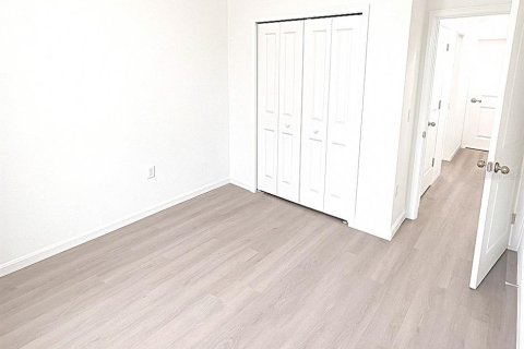 Casa en venta en Kissimmee, Florida, 4 dormitorios, 139.45 m2 № 1786835 - foto 13