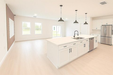 Casa en venta en Kissimmee, Florida, 4 dormitorios, 139.45 m2 № 1786835 - foto 3