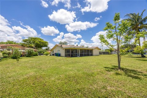 Villa ou maison à vendre à Coral Springs, Floride: 3 chambres, 161.65 m2 № 1966240 - photo 24