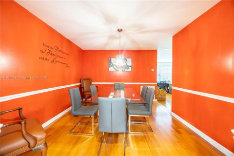 Villa ou maison à vendre à Coral Springs, Floride: 3 chambres, 161.65 m2 № 1966240 - photo 9