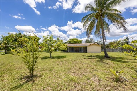 Villa ou maison à vendre à Coral Springs, Floride: 3 chambres, 161.65 m2 № 1966240 - photo 3