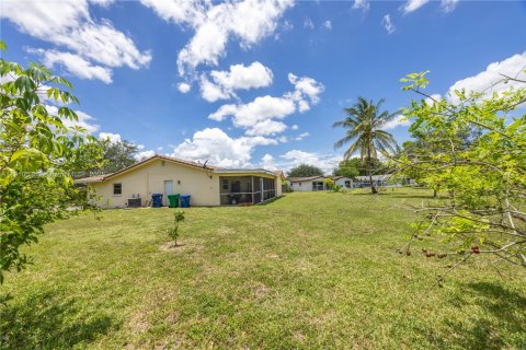 Villa ou maison à vendre à Coral Springs, Floride: 3 chambres, 161.65 m2 № 1966240 - photo 25