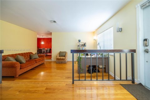 Villa ou maison à vendre à Coral Springs, Floride: 3 chambres, 161.65 m2 № 1966240 - photo 19