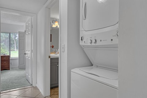 Купить кондоминиум в Уэст-Палм-Бич, Флорида 3 комнаты, 102.56м2, № 2084866 - фото 14