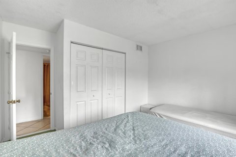 Купить кондоминиум в Уэст-Палм-Бич, Флорида 3 комнаты, 102.56м2, № 2084866 - фото 20