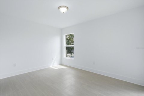 Villa ou maison à vendre à Cape Coral, Floride: 4 chambres, 156.35 m2 № 2351604 - photo 27