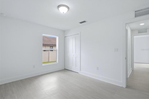 Villa ou maison à vendre à Cape Coral, Floride: 4 chambres, 156.35 m2 № 2351604 - photo 30