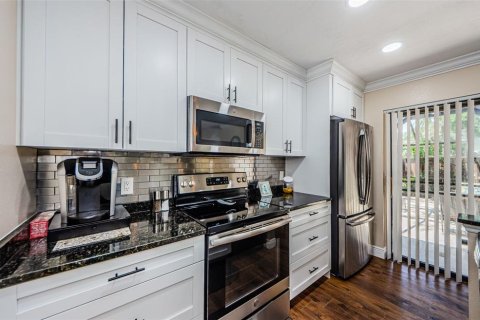 Touwnhouse à vendre à Palm Harbor, Floride: 2 chambres, 124.86 m2 № 1747201 - photo 22