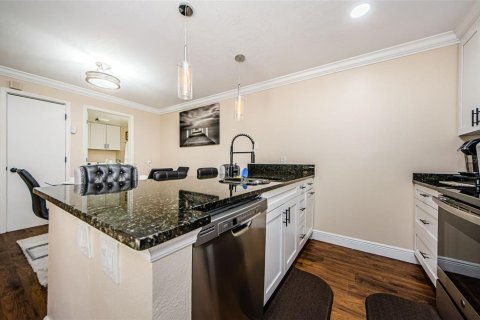 Touwnhouse à vendre à Palm Harbor, Floride: 2 chambres, 124.86 m2 № 1747201 - photo 20