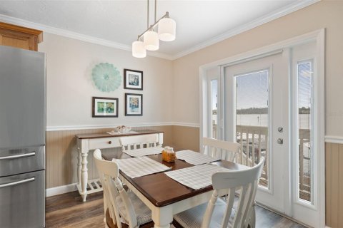 Condo in Saint Petersburg, Florida, 2 bedrooms  № 1288366 - photo 13