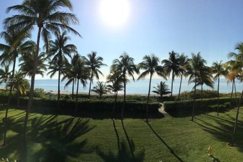 Copropriété à louer à Key Biscayne, Floride: 5 chambres, 283.35 m2 № 1889587 - photo 1