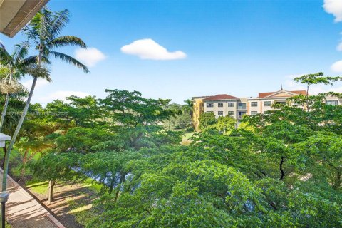 Copropriété à vendre à Sunrise, Floride: 3 chambres, 173.26 m2 № 1896179 - photo 22