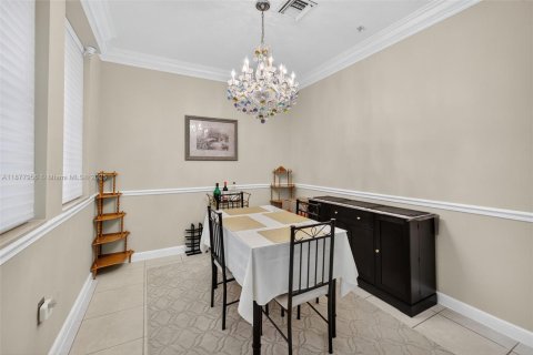 Copropriété à vendre à Sunrise, Floride: 3 chambres, 173.26 m2 № 1896179 - photo 8