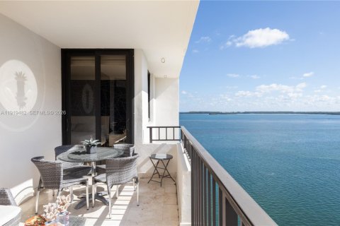 Condo in Miami, Florida, 2 bedrooms  № 2052881 - photo 6