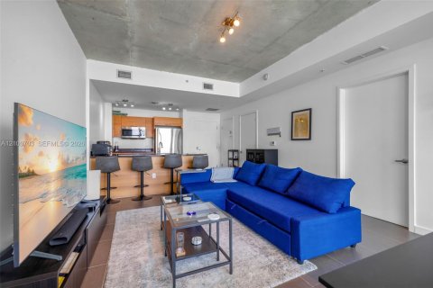 Copropriété à louer à Miami, Floride: 1 chambre, 70.7 m2 № 2407166 - photo 5
