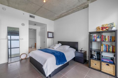 Copropriété à louer à Miami, Floride: 1 chambre, 70.7 m2 № 2407166 - photo 9
