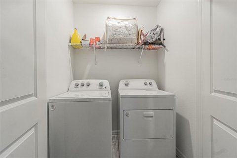 Adosado en venta en Tampa, Florida, 3 dormitorios, 138.24 m2 № 2133686 - foto 10