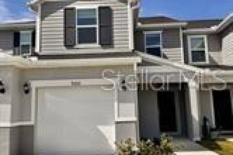 Adosado en Davenport, Florida 3 dormitorios, 144.56 m2 № 2166099