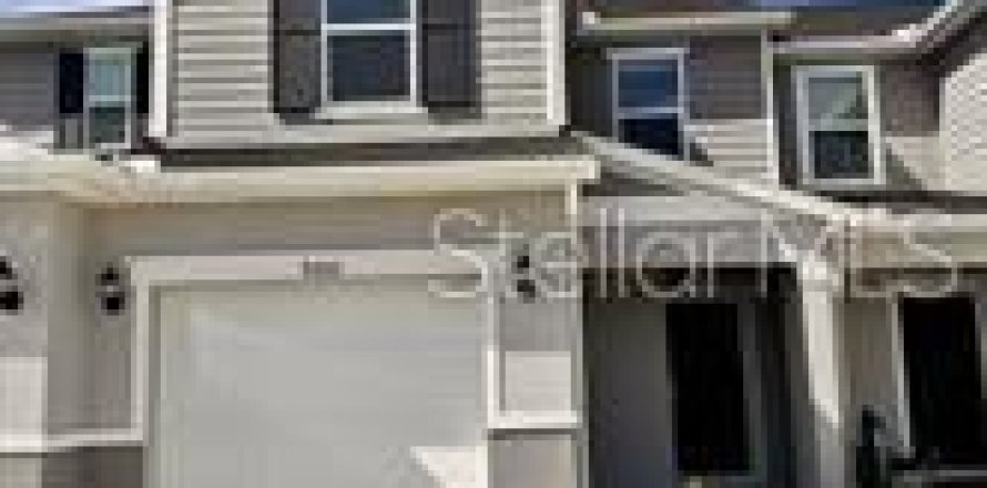 Adosado en Davenport, Florida 3 dormitorios, 144.56 m2 № 2166099