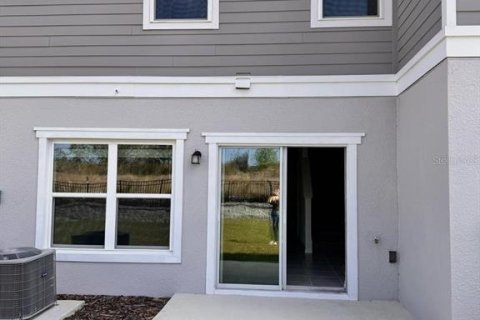 Adosado en venta en Davenport, Florida, 3 dormitorios, 144.56 m2 № 2166099 - foto 20