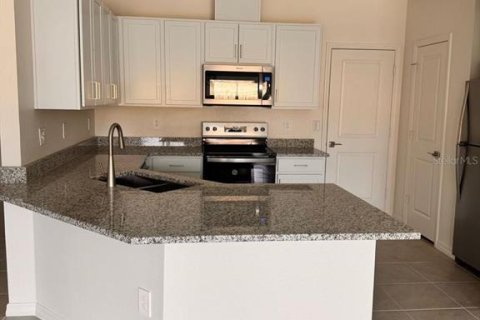 Adosado en venta en Davenport, Florida, 3 dormitorios, 144.56 m2 № 2166099 - foto 15