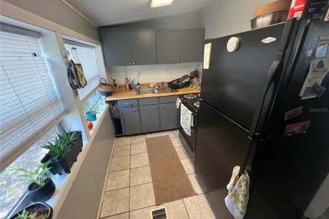 Appartement à louer à Keystone Heights, Floride: 1 chambre, 76.92 m2 № 2150523 - photo 4
