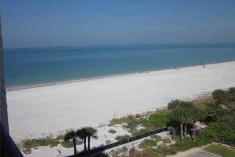 Condominio en venta en Clearwater, Florida, 2 dormitorios, 123.28 m2 № 2212444 - foto 4