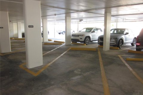 Condominio en venta en Clearwater, Florida, 2 dormitorios, 123.28 m2 № 2212444 - foto 25