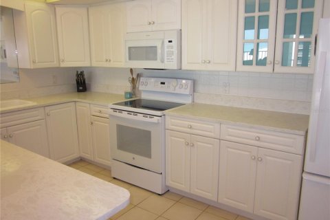 Condominio en venta en Clearwater, Florida, 2 dormitorios, 123.28 m2 № 2212444 - foto 6