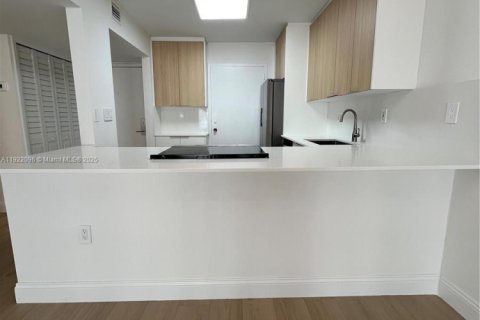 Condominio en alquiler en Miami Beach, Florida, 1 dormitorio, 61.22 m2 № 1976146 - foto 7