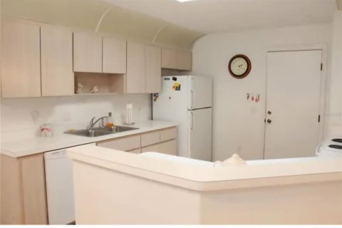 House in Summerfield, Florida 2 bedrooms, 104.05 sq.m. № 1770044 - photo 6