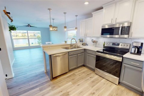 Casa en venta en Venice, Florida, 4 dormitorios, 209.68 m2 № 1723201 - foto 4