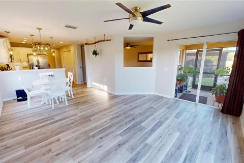 Casa en venta en Venice, Florida, 4 dormitorios, 209.68 m2 № 1723201 - foto 10