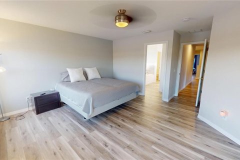 Casa en venta en Venice, Florida, 4 dormitorios, 209.68 m2 № 1723201 - foto 18