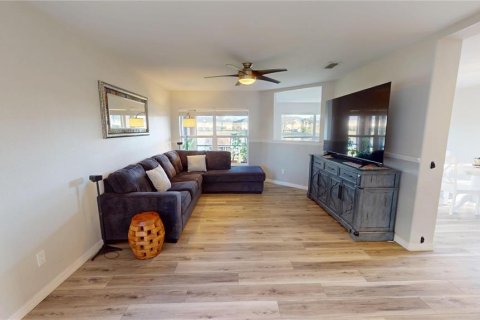 Casa en venta en Venice, Florida, 4 dormitorios, 209.68 m2 № 1723201 - foto 14
