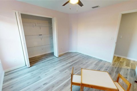 Casa en venta en Venice, Florida, 4 dormitorios, 209.68 m2 № 1723201 - foto 27