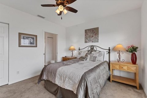 Condo in Placida, Florida, 2 bedrooms  № 1829931 - photo 22