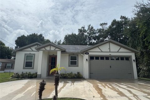 Villa ou maison à vendre à Kissimmee, Floride: 3 chambres, 113.06 m2 № 2399326 - photo 2