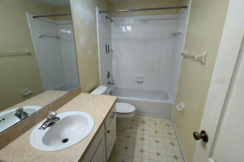 Villa ou maison à louer à Minneola, Floride: 3 chambres, 125.14 m2 № 1911928 - photo 7