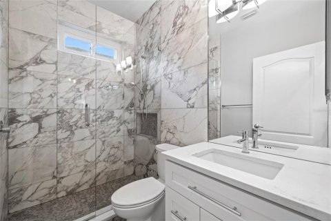 Casa en venta en Bradenton, Florida, 2 dormitorios, 158.03 m2 № 2115050 - foto 23