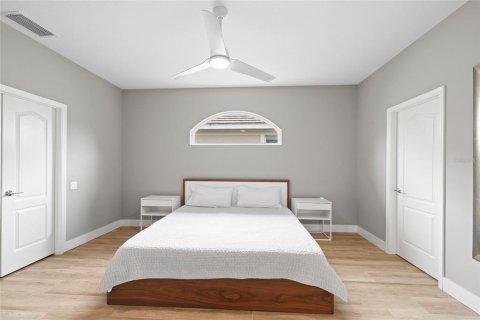 Casa en venta en Bradenton, Florida, 2 dormitorios, 158.03 m2 № 2115050 - foto 16
