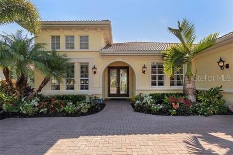 Villa ou maison à louer à Laurel, Floride: 3 chambres, 224.82 m2 № 1684560 - photo 2