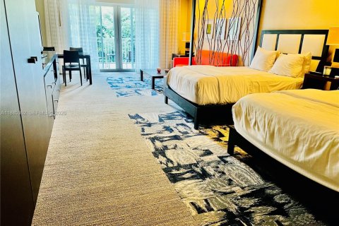 Condo in Doral, Florida, 1 bedroom  № 2052868 - photo 2