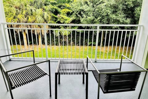 Condo in Doral, Florida, 1 bedroom  № 2052868 - photo 3