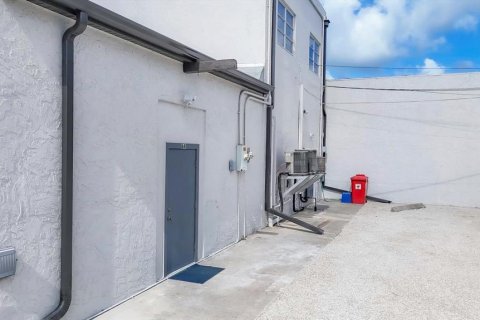 Immobilier commercial à vendre à Venice, Floride: 230.4 m2 № 1827243 - photo 30