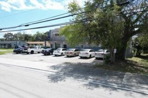 Commercial property in Dania Beach, Florida № 2187401 - photo 6