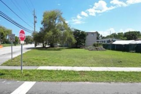 Commercial property in Dania Beach, Florida № 2187401 - photo 8