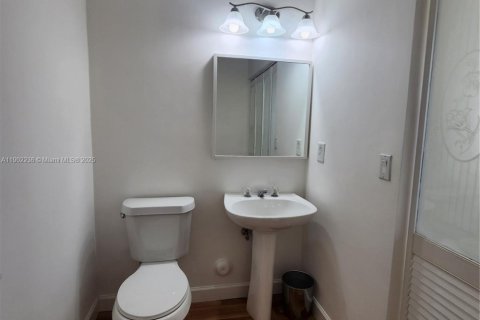 Casa en venta en Cooper City, Florida, 3 dormitorios, 189.52 m2 № 1954122 - foto 16